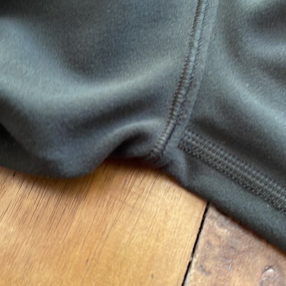 Lululemon Shape Up Pullover - Picture 4 of 8